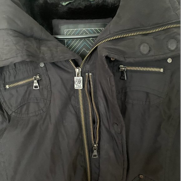 Aritzia TNA Verbier Parka - Picture 8 of 8